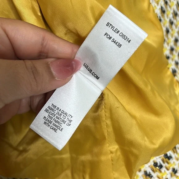 Lulu’s Boss Girl Yellow Multi Tweed Jacket Medium - Picture 12 of 15